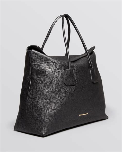 Burberry Baynard Tote Grainy Leather 